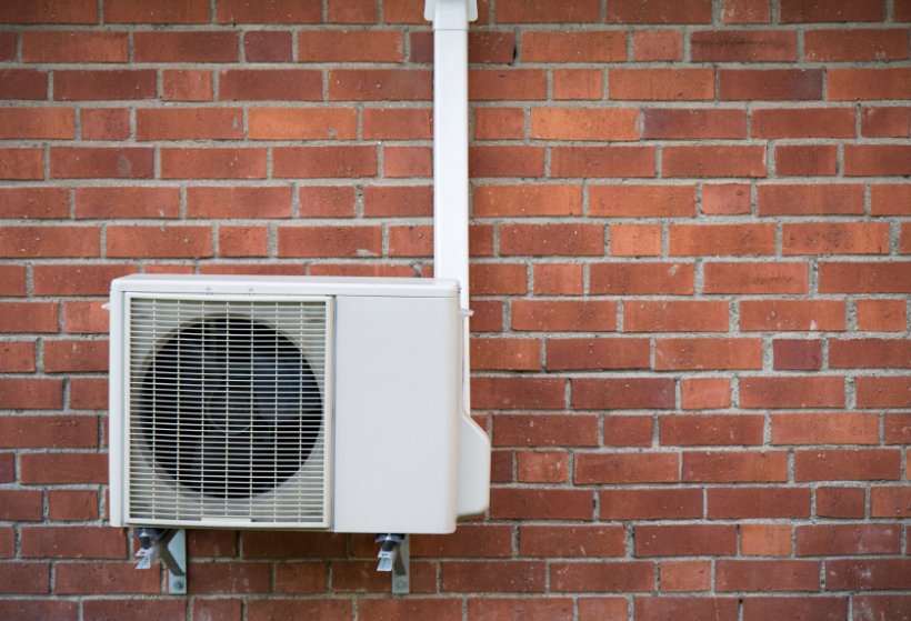 Heat pump vs furnace comparison for Texas homes